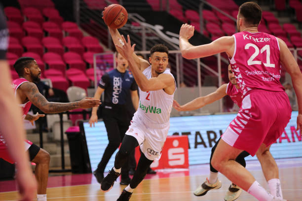 在阿贾克斯 在阿贾克斯